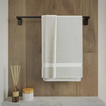 SLIBS10i49_photo_interior_01