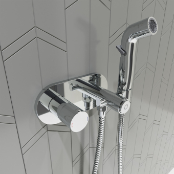 AXESBRBi08_photo_interior_01