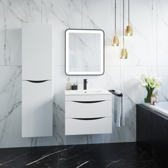 CLO80W0i95_photo_interior_01