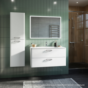 BRI10W1i95_photo_interior_01