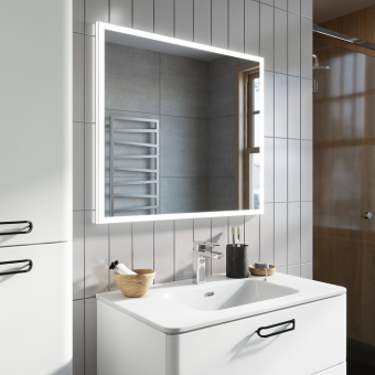 BRI6000i98_photo_interior_01