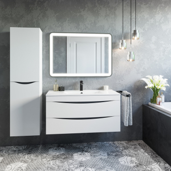 CLO10W1i95_photo_interior_01