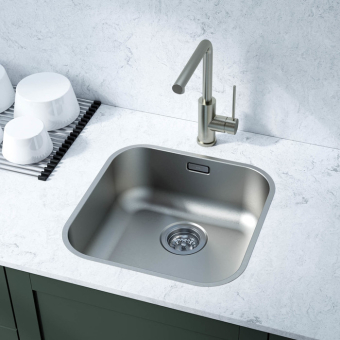 MAT44S0i77_photo_interior_02